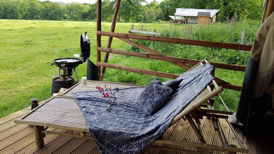 Glamping Des 2 Marguerites Hotel Bazoches-au-Houlme Buitenkant foto